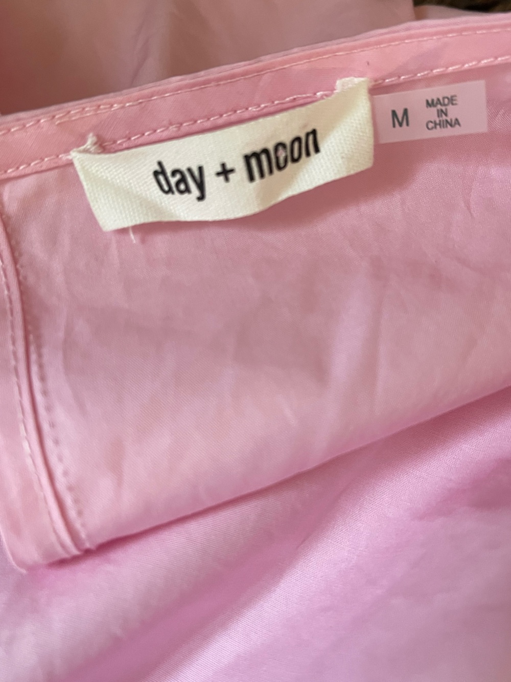Day + Moon Pink Scalloped Tiered Mini - Picture 3 of 4